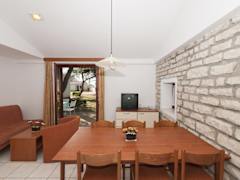 Zimmerbild 46