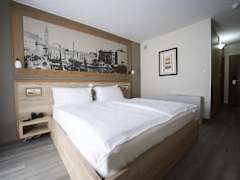 Zimmerbild 11
