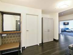 Zimmerbild 8