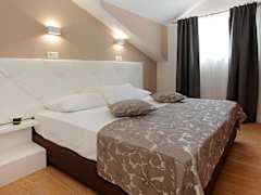 Zimmerbild 33