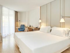 Zimmerbild 28