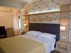 Zimmerbild 14