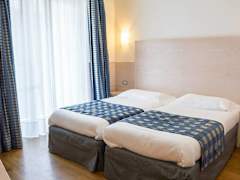 Zimmerbild 16