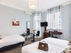 Zimmerbild 16