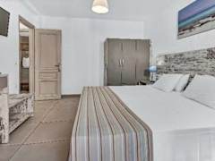 Zimmerbild 44