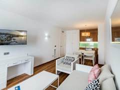 Zimmerbild 32