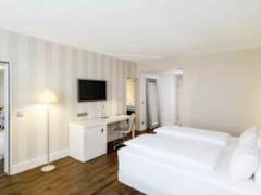 Zimmerbild 6
