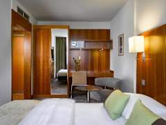 Zimmerbild 28