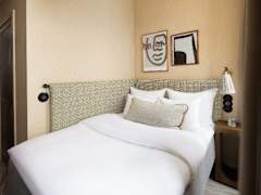 Zimmerbild 44