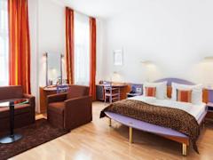 Zimmerbild 18