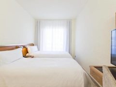 Zimmerbild 15