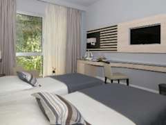 Zimmerbild 32