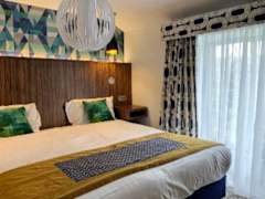 Zimmerbild 11