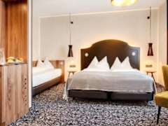 Zimmerbild 7