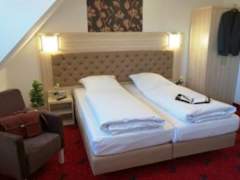 Zimmerbild 24