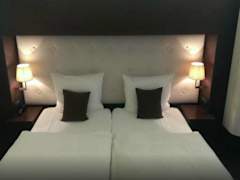 Zimmerbild 13