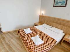 Zimmerbild 13