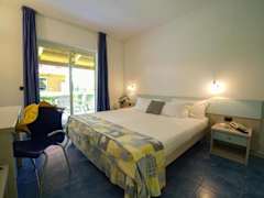 Zimmerbild 8