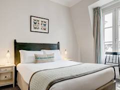 Zimmerbild 28