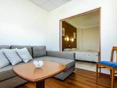 Zimmerbild 23