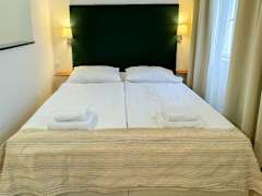 Zimmerbild 32