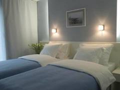 Zimmerbild 16