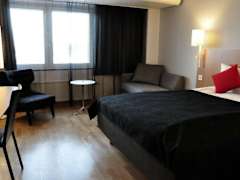 Zimmerbild 16