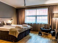 Zimmerbild 23