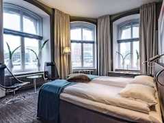 Zimmerbild 24