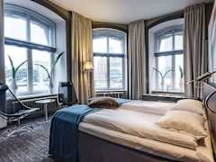 Zimmerbild 23