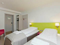 Zimmerbild 9