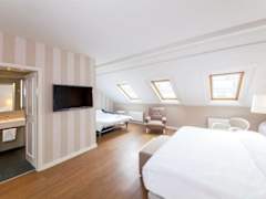 Zimmerbild 17