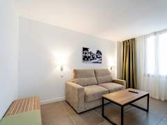 Zimmerbild 13