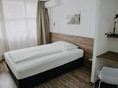 Zimmerbild 13