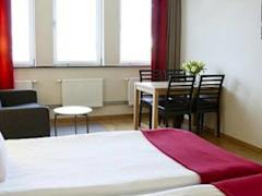 Zimmerbild 14