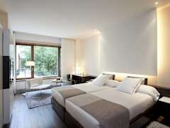 Zimmerbild 17