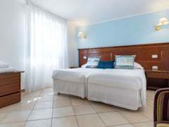 Zimmerbild 24