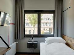 Zimmerbild 17