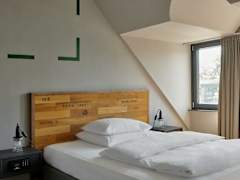Zimmerbild 19