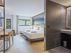 Zimmerbild 16