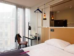 Zimmerbild 19