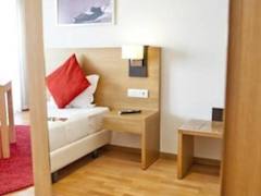 Zimmerbild 43