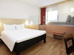 Zimmerbild 13