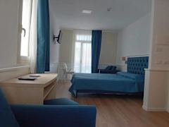 Zimmerbild 6