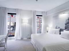 Zimmerbild 28