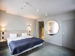 Zimmerbild 11