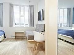 Zimmerbild 15