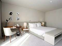Zimmerbild 13