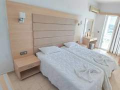 Zimmerbild 14