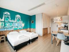 Zimmerbild 14